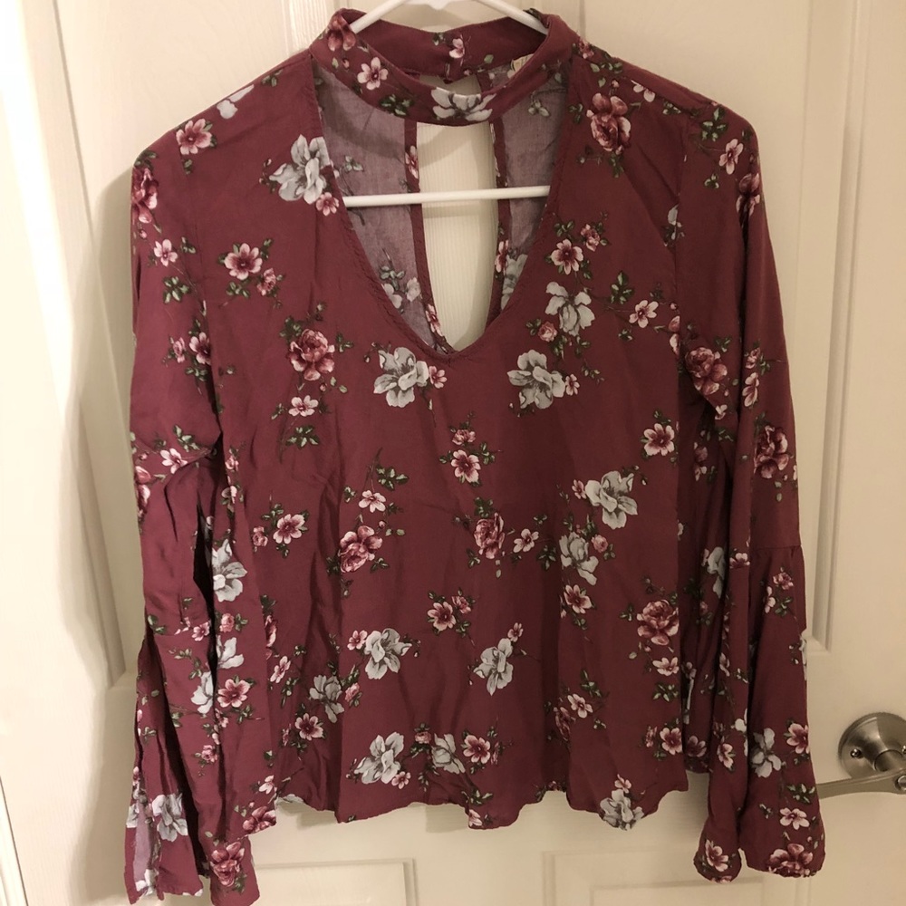 floral print keyhole top